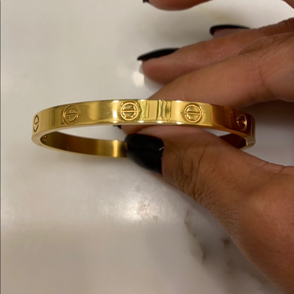 Gold coated stainless steel bracelet.